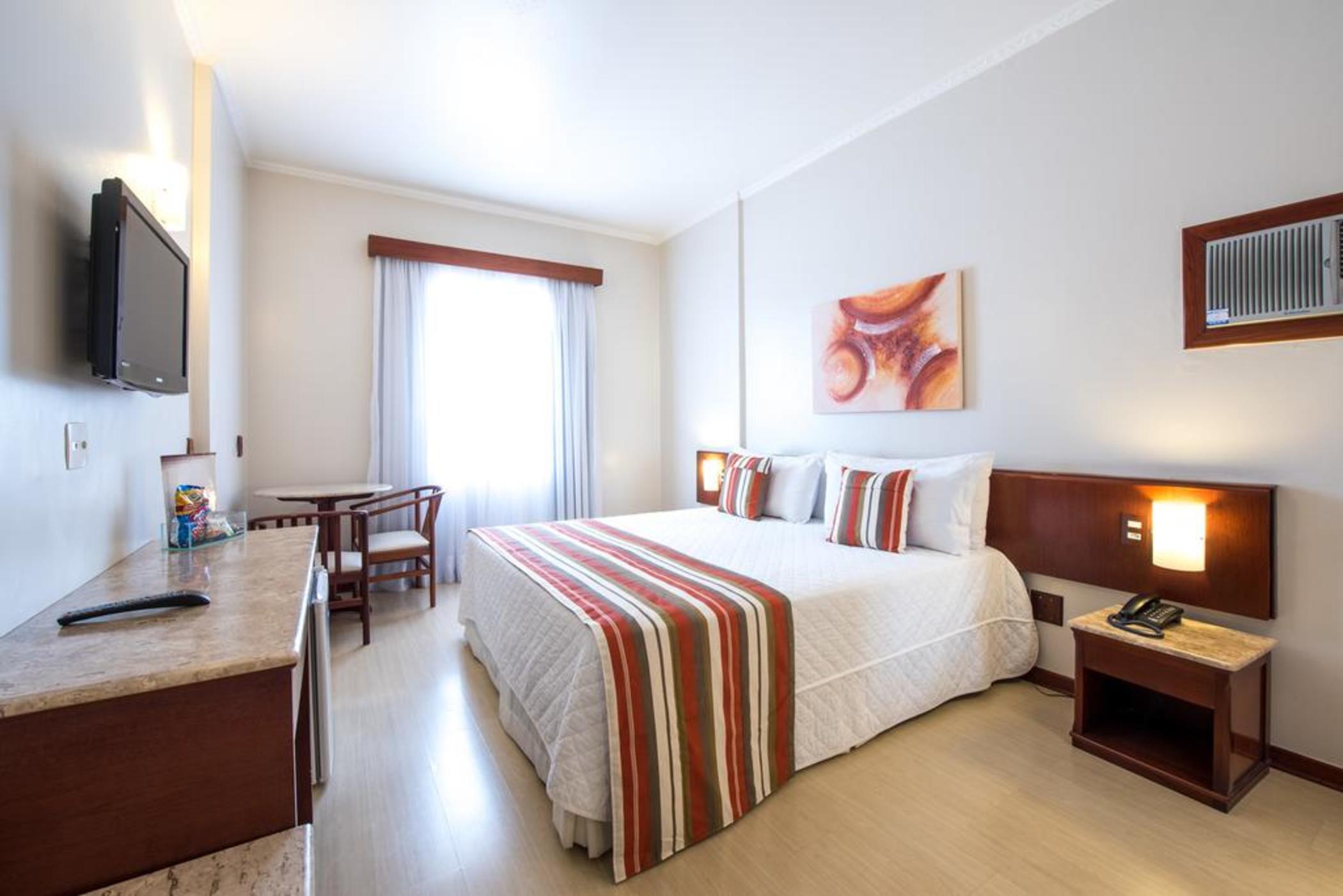 Hotel Carlton Plaza Poços de Caldas Dış mekan fotoğraf