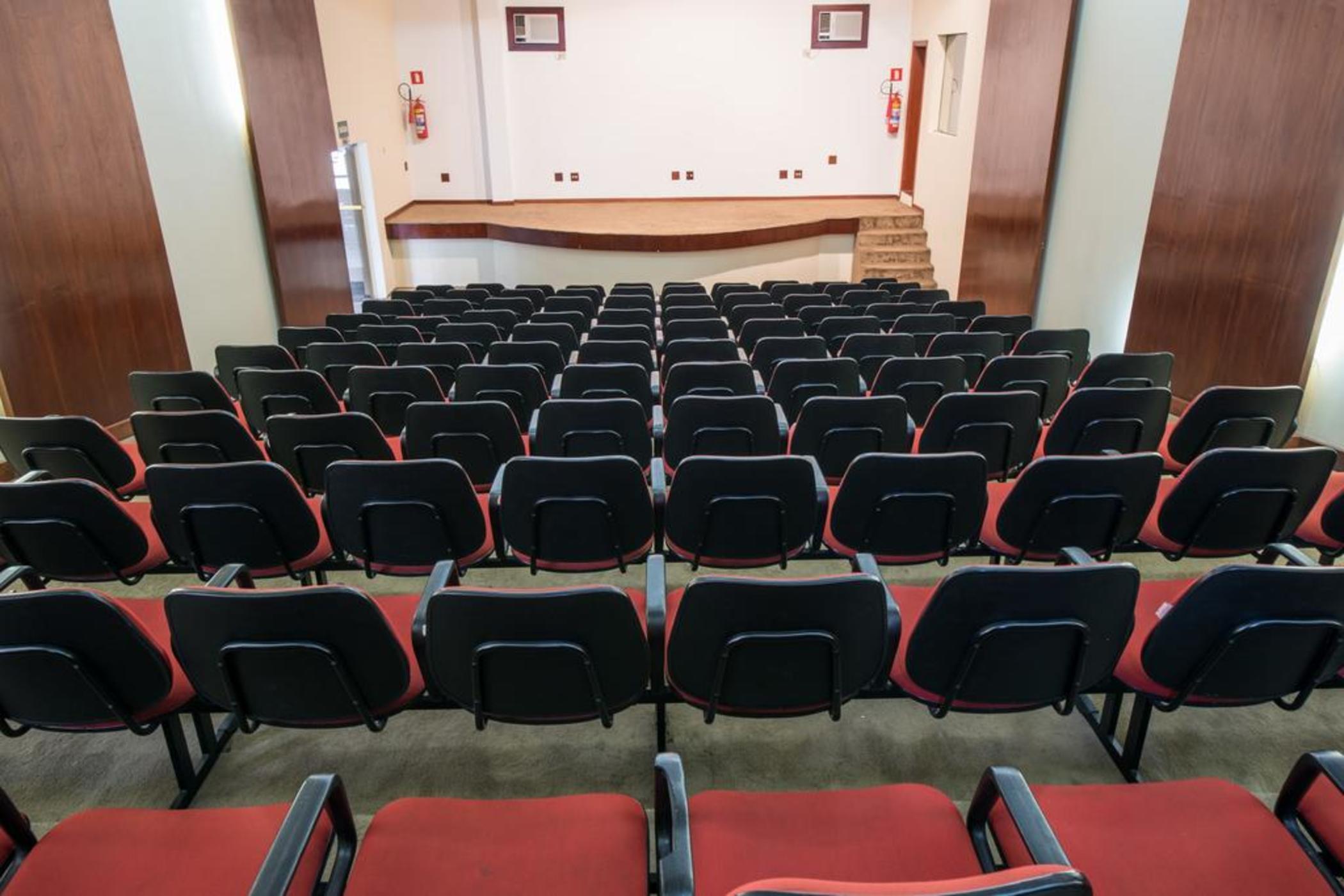 Hotel Carlton Plaza Poços de Caldas Dış mekan fotoğraf