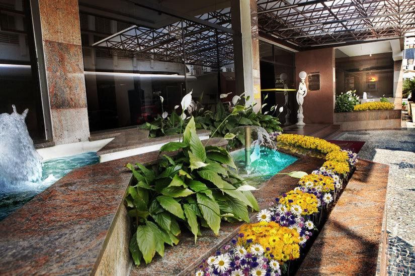 Hotel Carlton Plaza Poços de Caldas Dış mekan fotoğraf