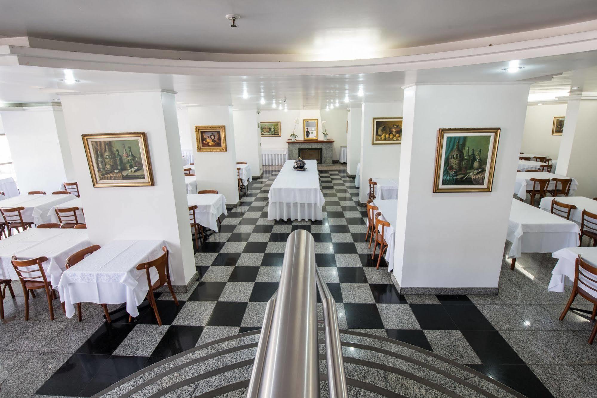 Hotel Carlton Plaza Poços de Caldas Dış mekan fotoğraf