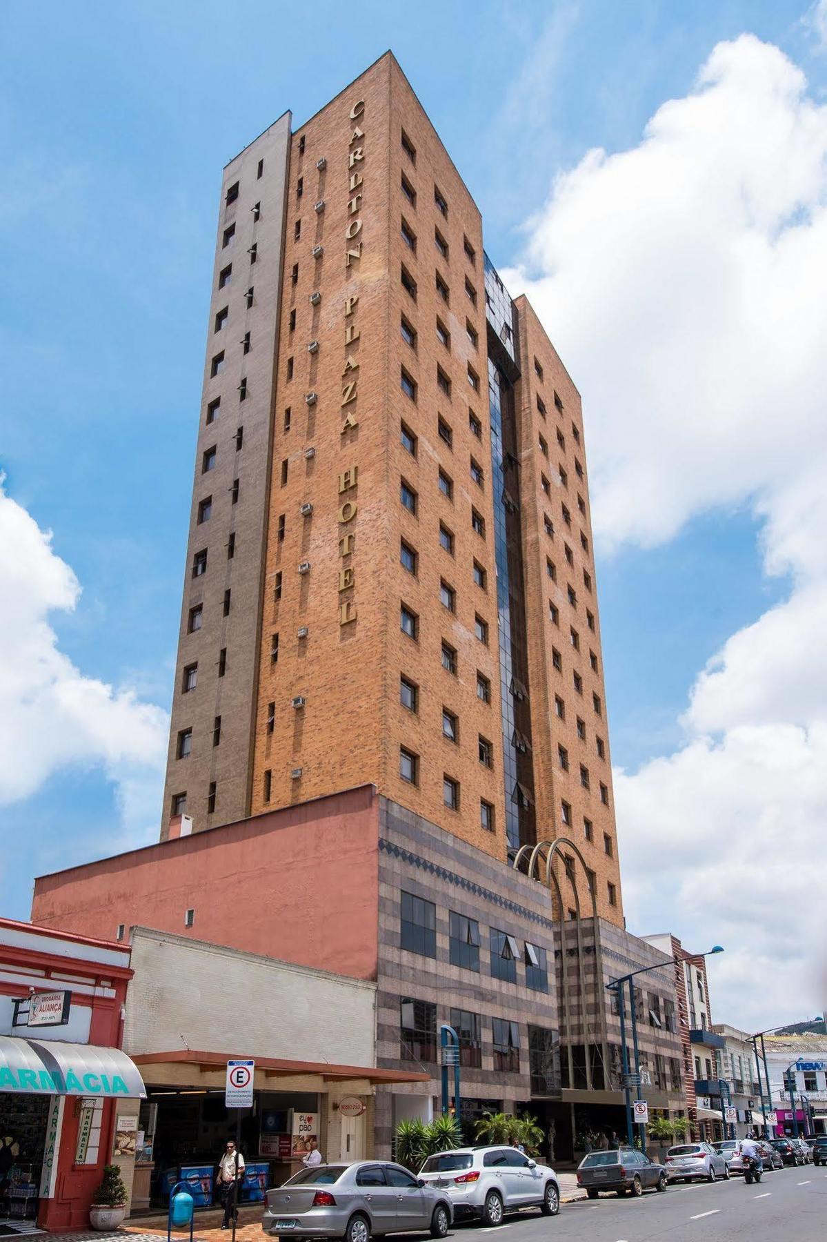 Hotel Carlton Plaza Poços de Caldas Dış mekan fotoğraf