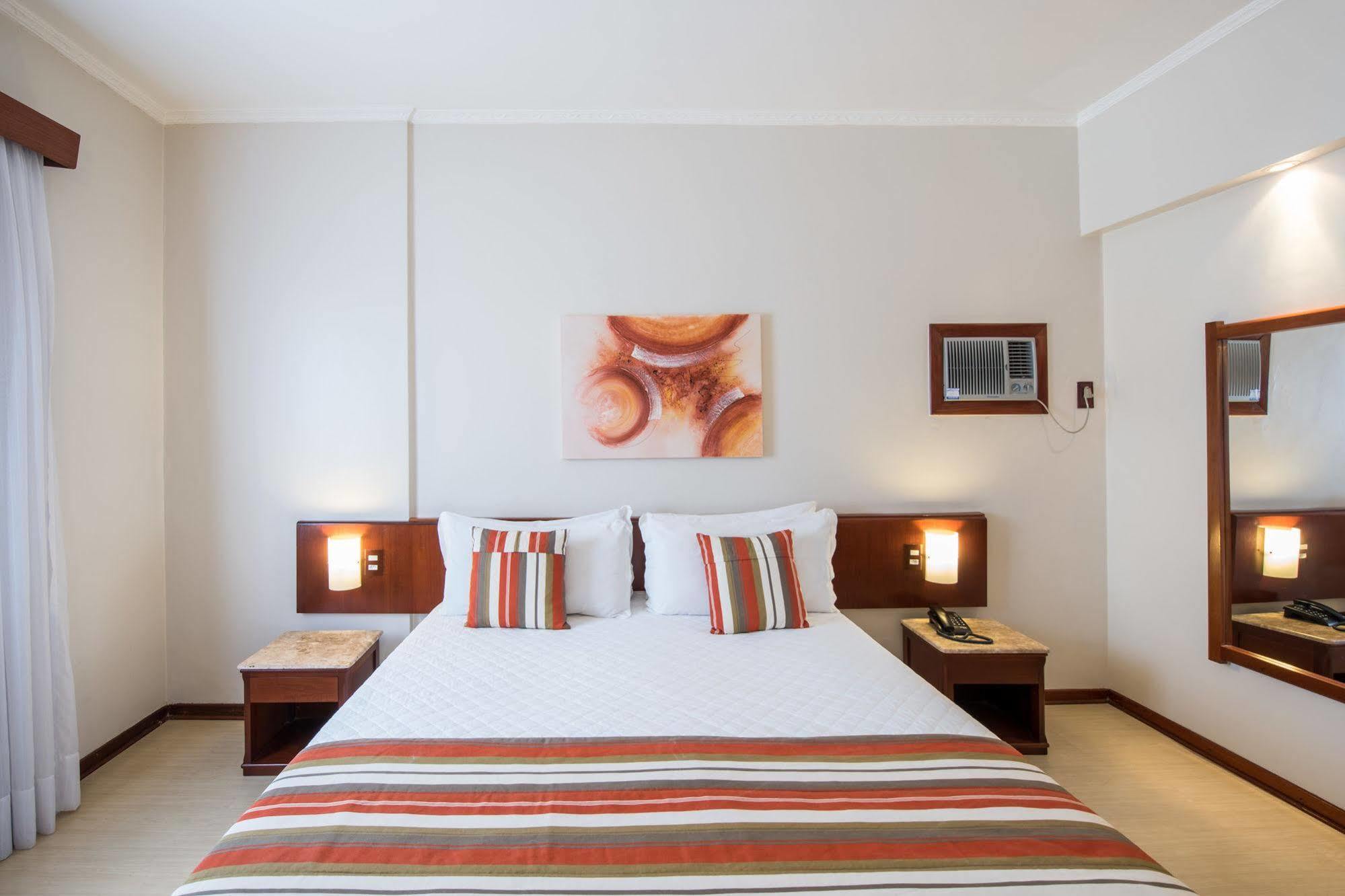 Hotel Carlton Plaza Poços de Caldas Dış mekan fotoğraf