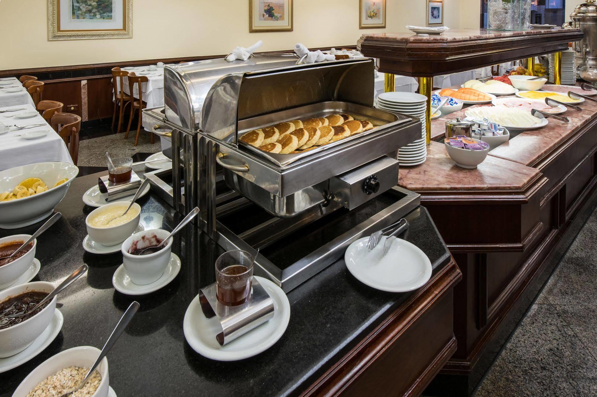 Hotel Carlton Plaza Poços de Caldas Dış mekan fotoğraf