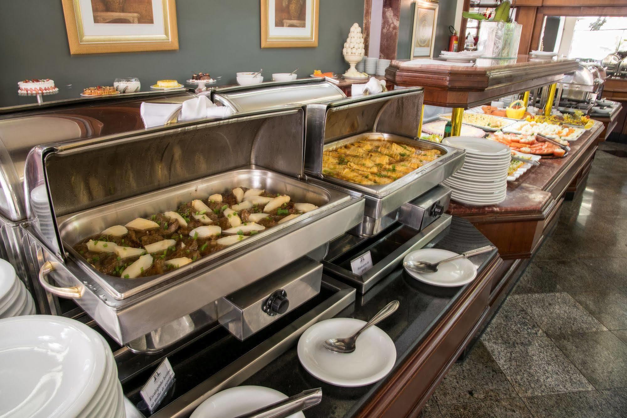 Hotel Carlton Plaza Poços de Caldas Dış mekan fotoğraf